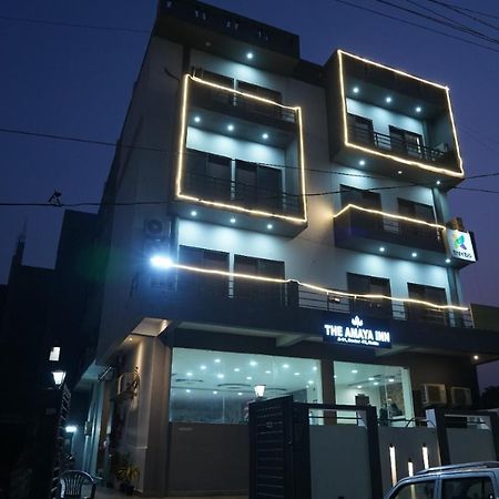 Hotel The Amayaa Inn By The Travelage Noida Exterior photo